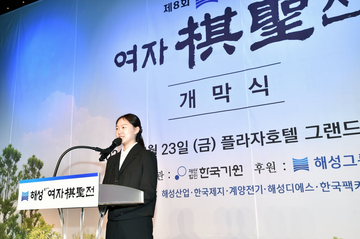 给机会不中用啊！哈里斯两罚全失错失绝平 活塞99-101不敌火箭