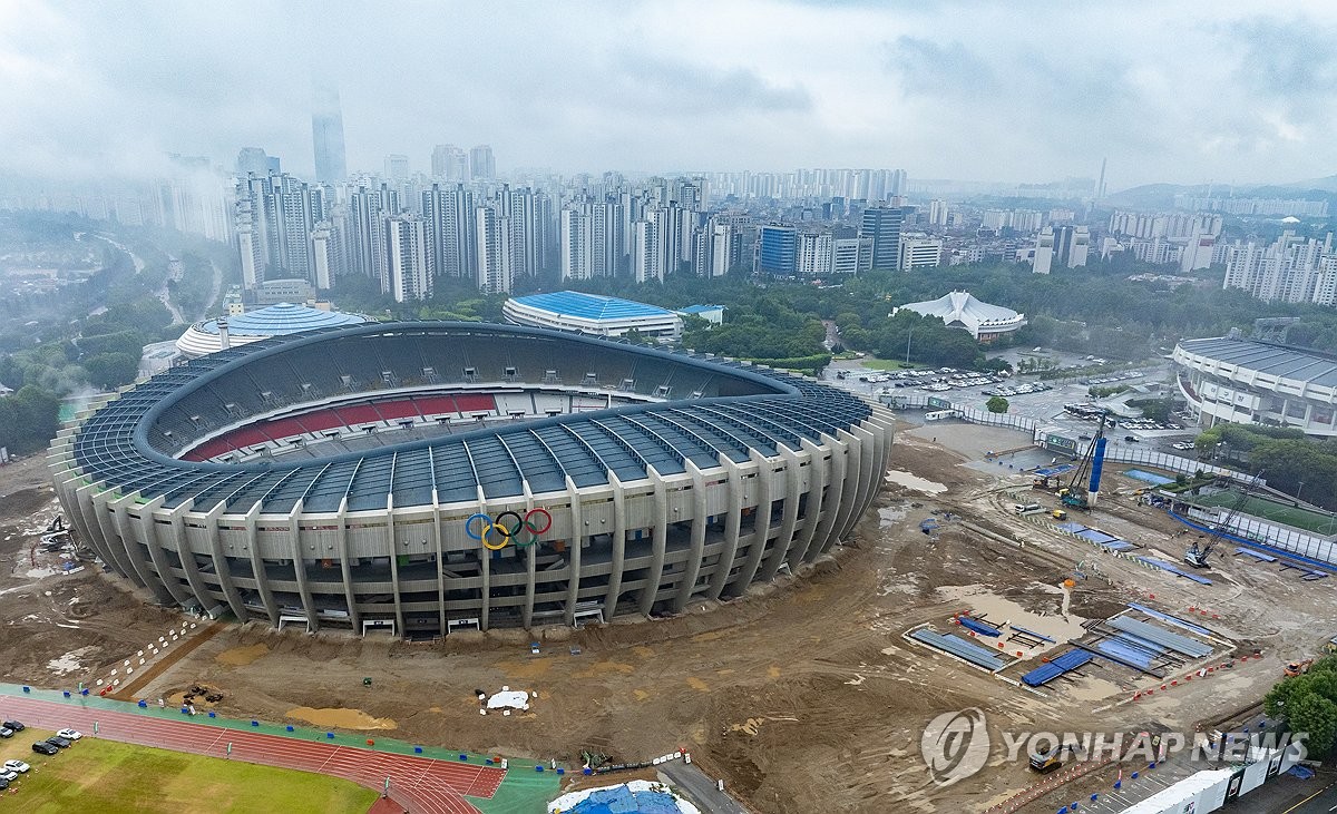 阿斯塔纳vs切尔西半场数据：切尔西控球率73%，射门3-12