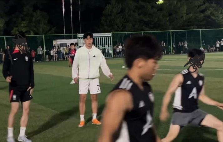 范戴克：我想赢下每一场比赛，曼城只会越来越好