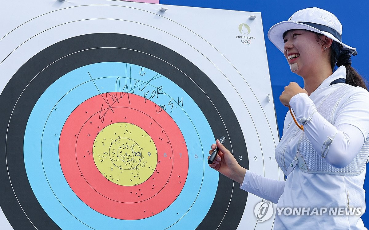 三双媲美哈登张伯伦！东契奇：今年有很多优秀球员，大家充满能量