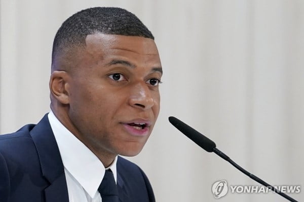 NBA季前赛战报：唐斯25分12篮板&布伦森23分 萨尔12分 尼克斯117-94奇才